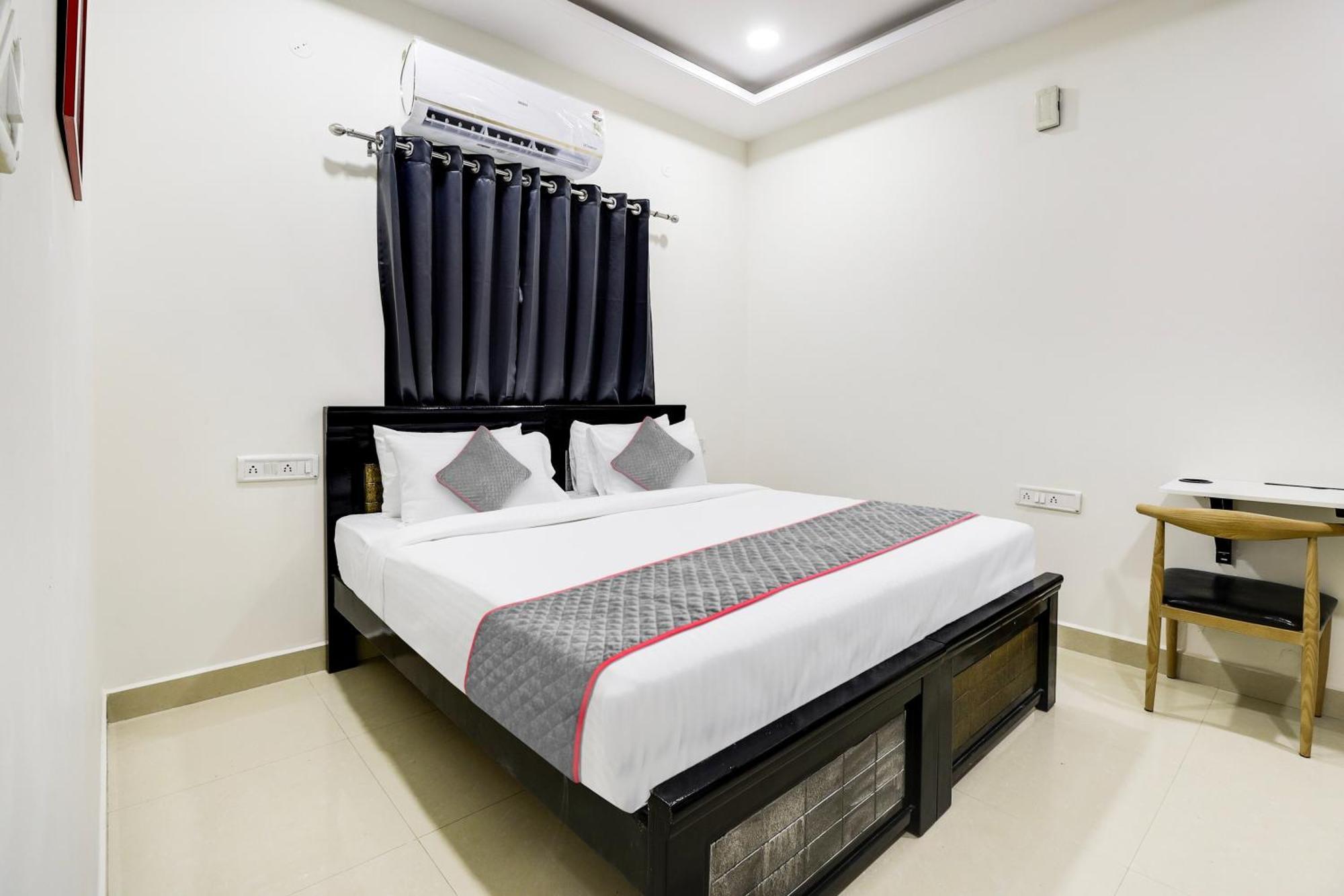 היידראבד Super Townhouse De Alphabet Hotel Kukatpally Nexus Mall מראה חיצוני תמונה