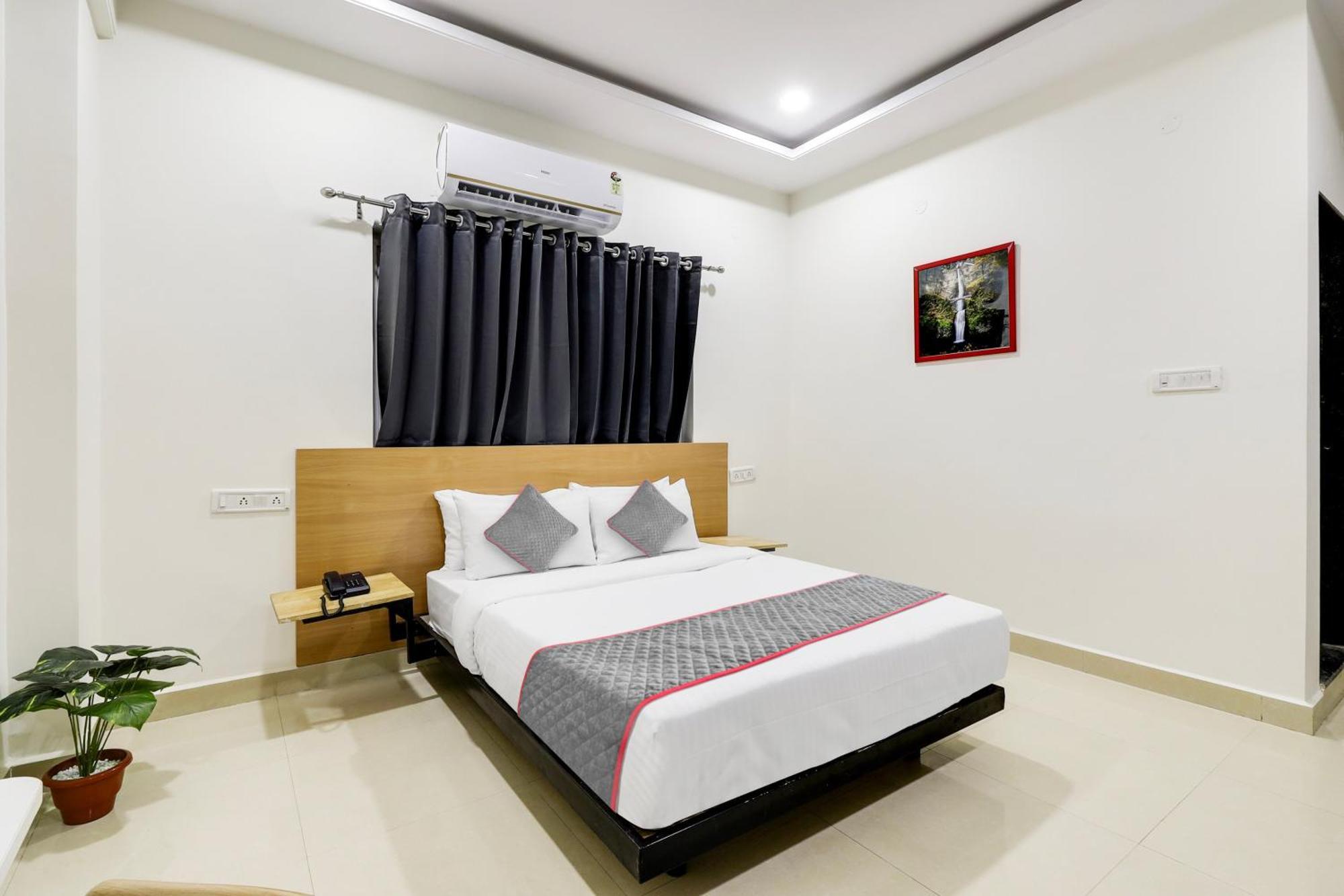 היידראבד Super Townhouse De Alphabet Hotel Kukatpally Nexus Mall מראה חיצוני תמונה