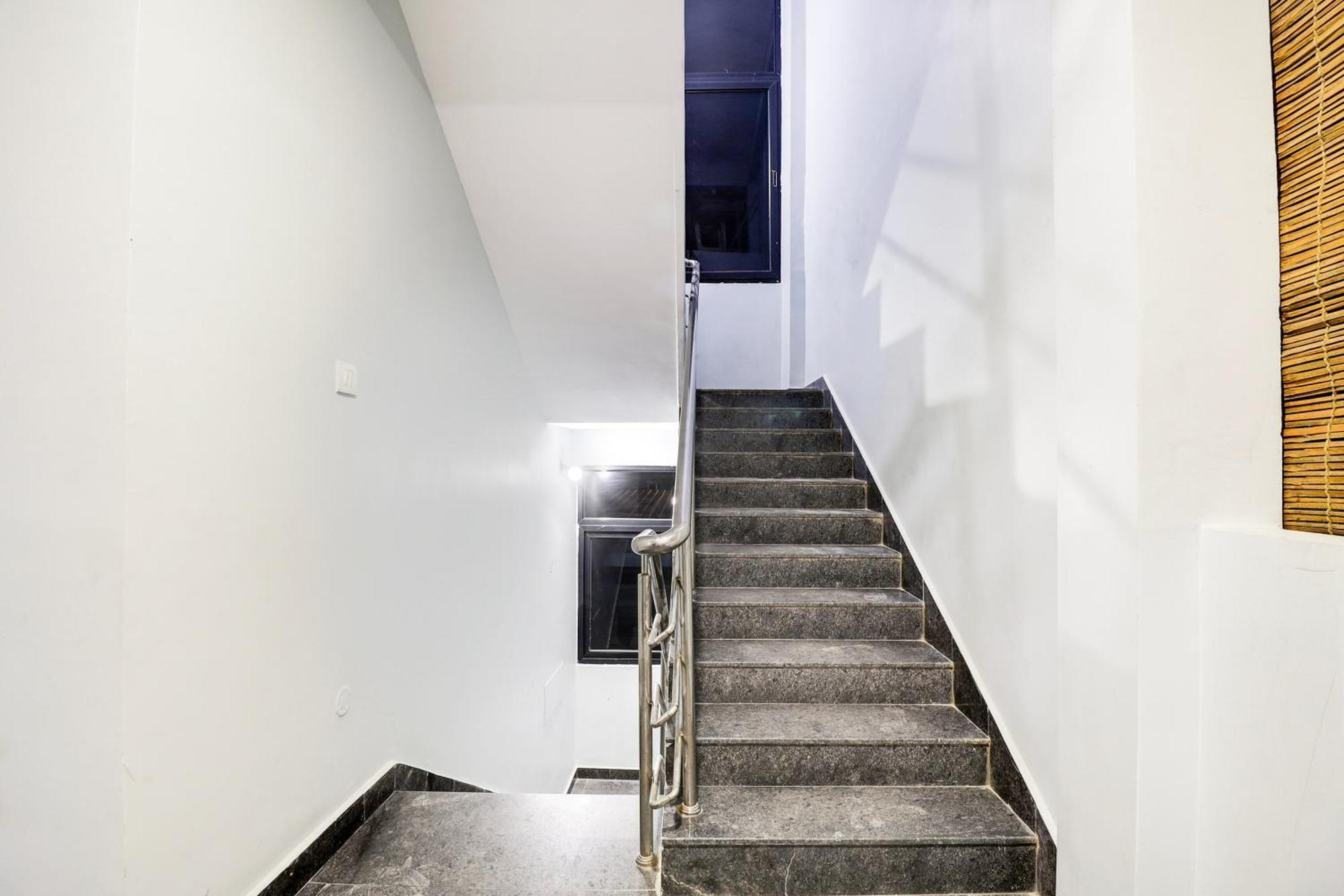היידראבד Super Townhouse De Alphabet Hotel Kukatpally Nexus Mall מראה חיצוני תמונה