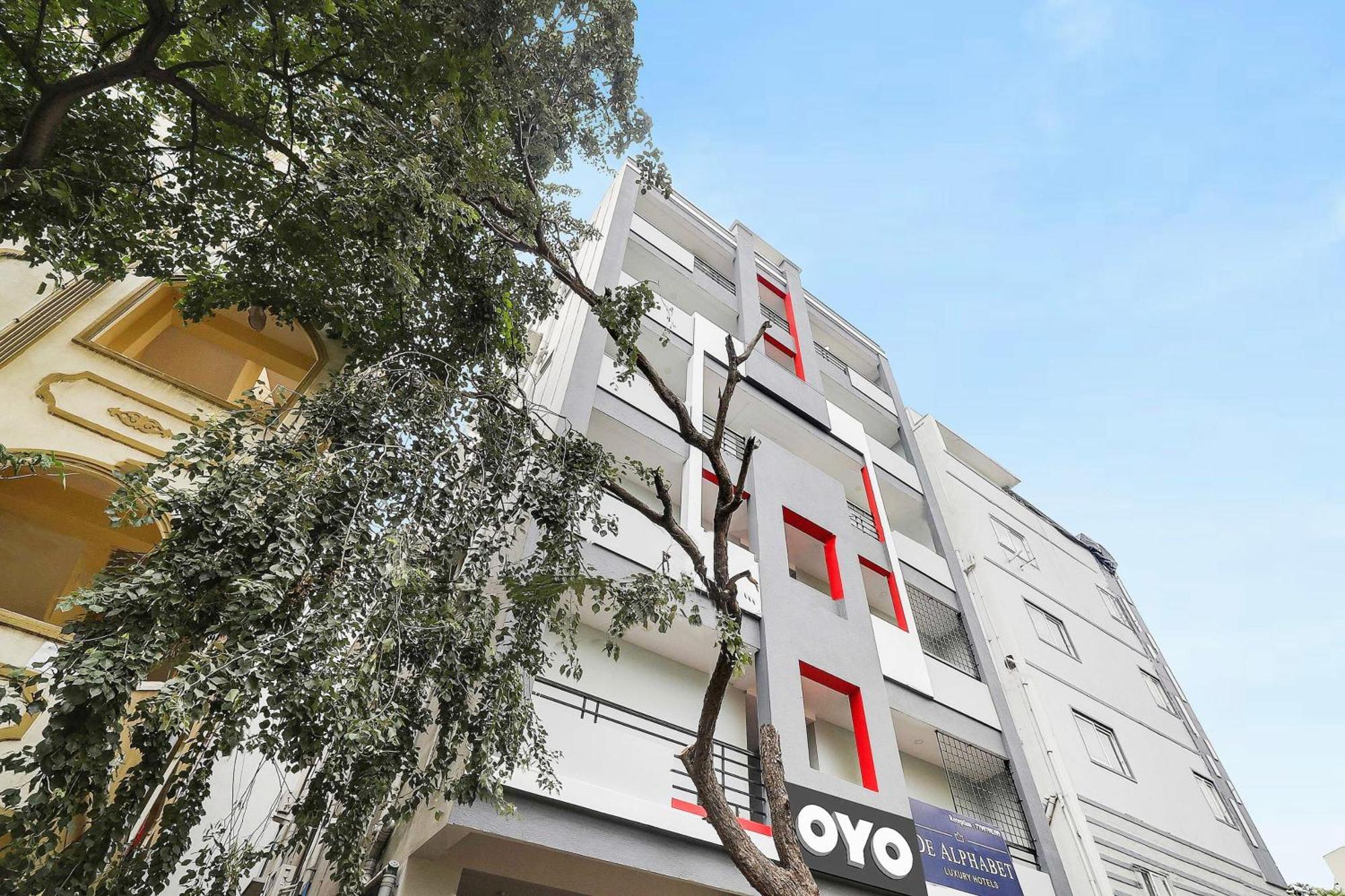 היידראבד Super Townhouse De Alphabet Hotel Kukatpally Nexus Mall מראה חיצוני תמונה
